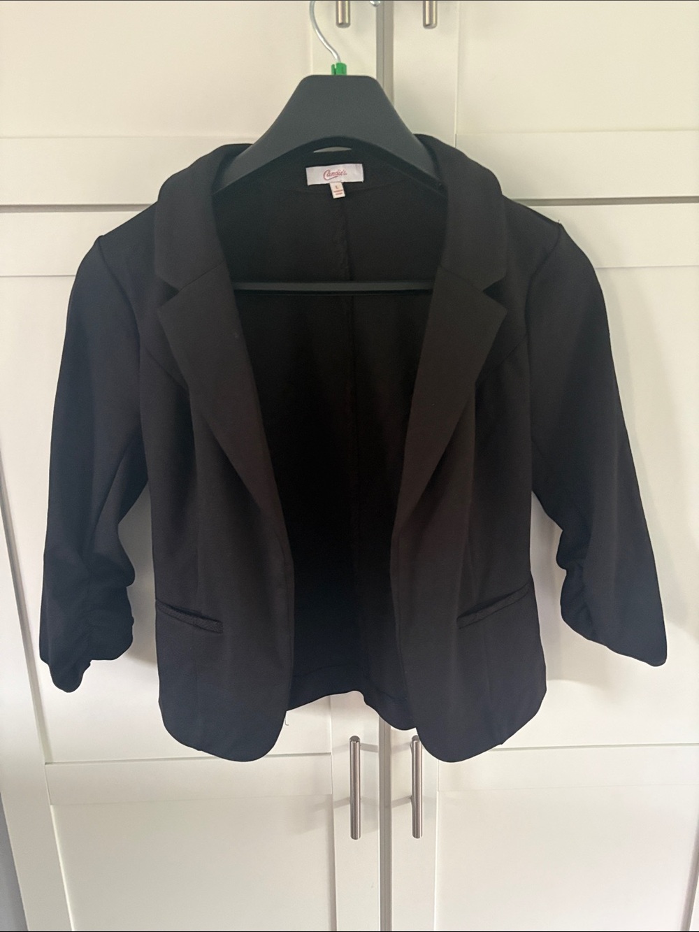 Candie's Black Open-Front Cropped Blazer